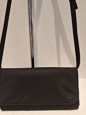 Lululemon Black Crossbody Shoulder Bag